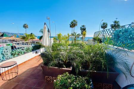 Apartamento En Primera Linea De Playa Нерха Екстер'єр фото
