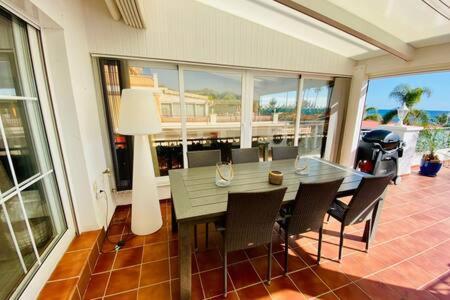 Apartamento En Primera Linea De Playa Нерха Екстер'єр фото